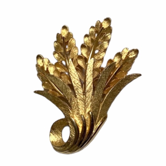 Wheat/Floral Bouquet Brooch - Picture 2 of 6